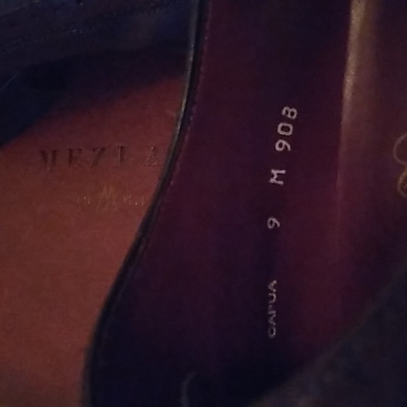 Mezlan Men's Capua Lace Up Wingtip Oxfords(9M) - Picture 4 of 10